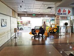People's Park Complex (D1), Retail #593835751